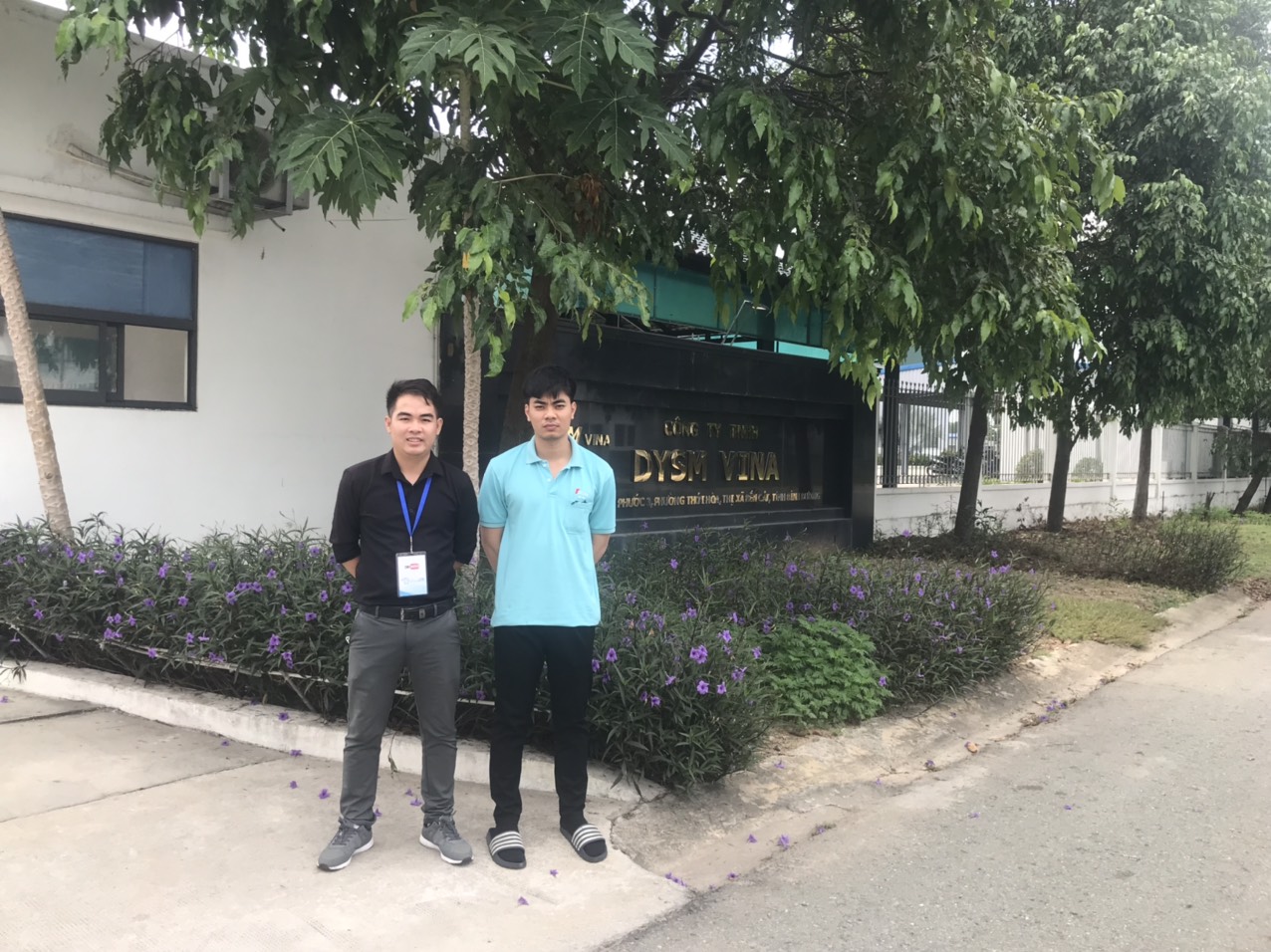 Photo with contacted person 3.jpg